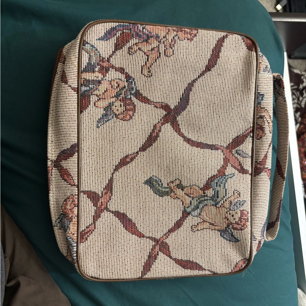 Vintage Cherub Tapestry Travel Case